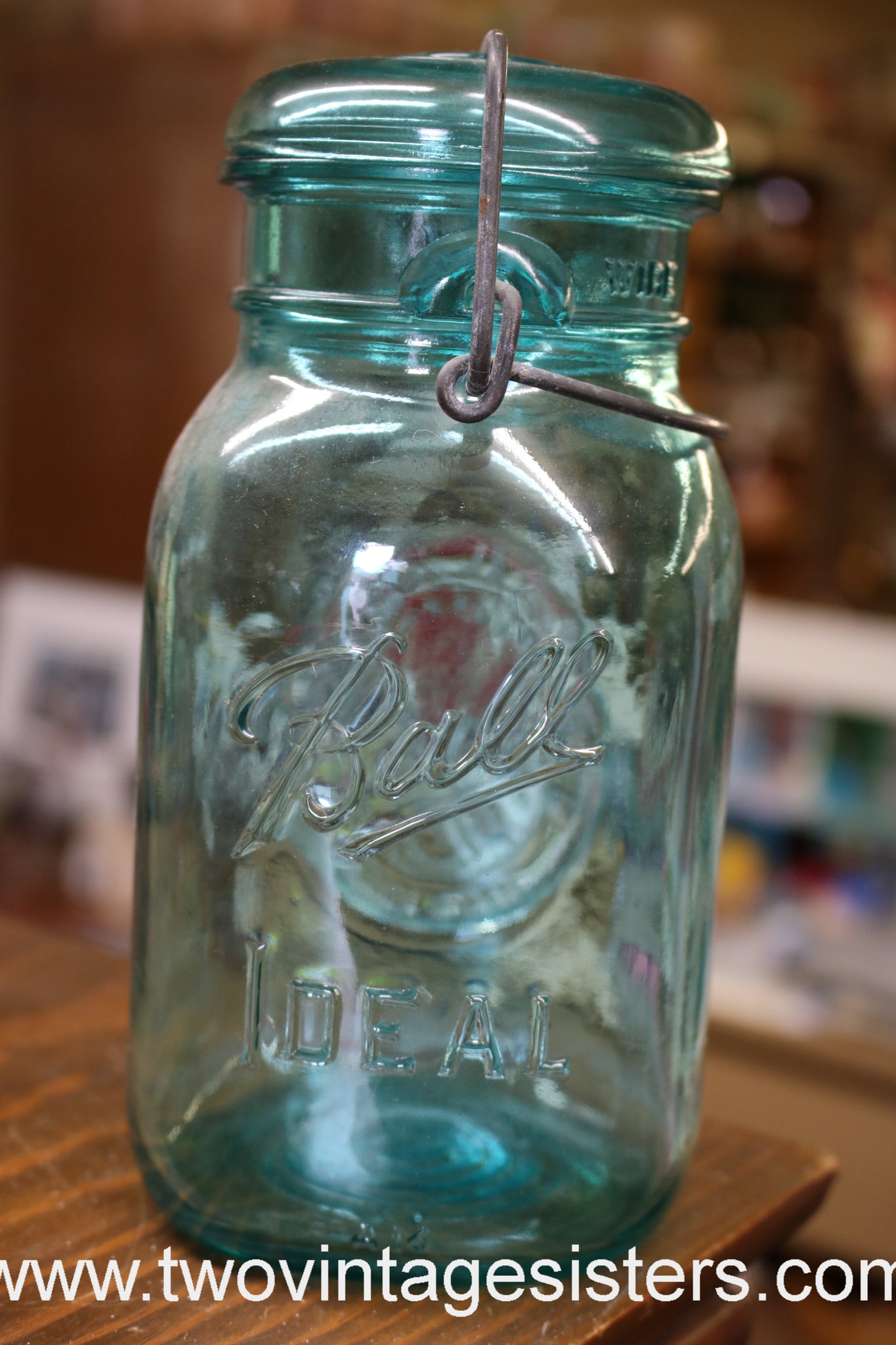 https://www.twovintagesisters.com/cdn/shop/products/BallAquaBlueIdeal-BicentennialBlue-WireClosure-MasonJar_2_1024x1024@2x.jpg?v=1661383380