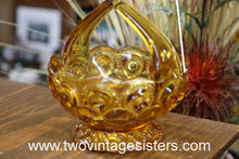 Load image into Gallery viewer, L.E Smith Moon and Star Glass Vintage Amber Basket

