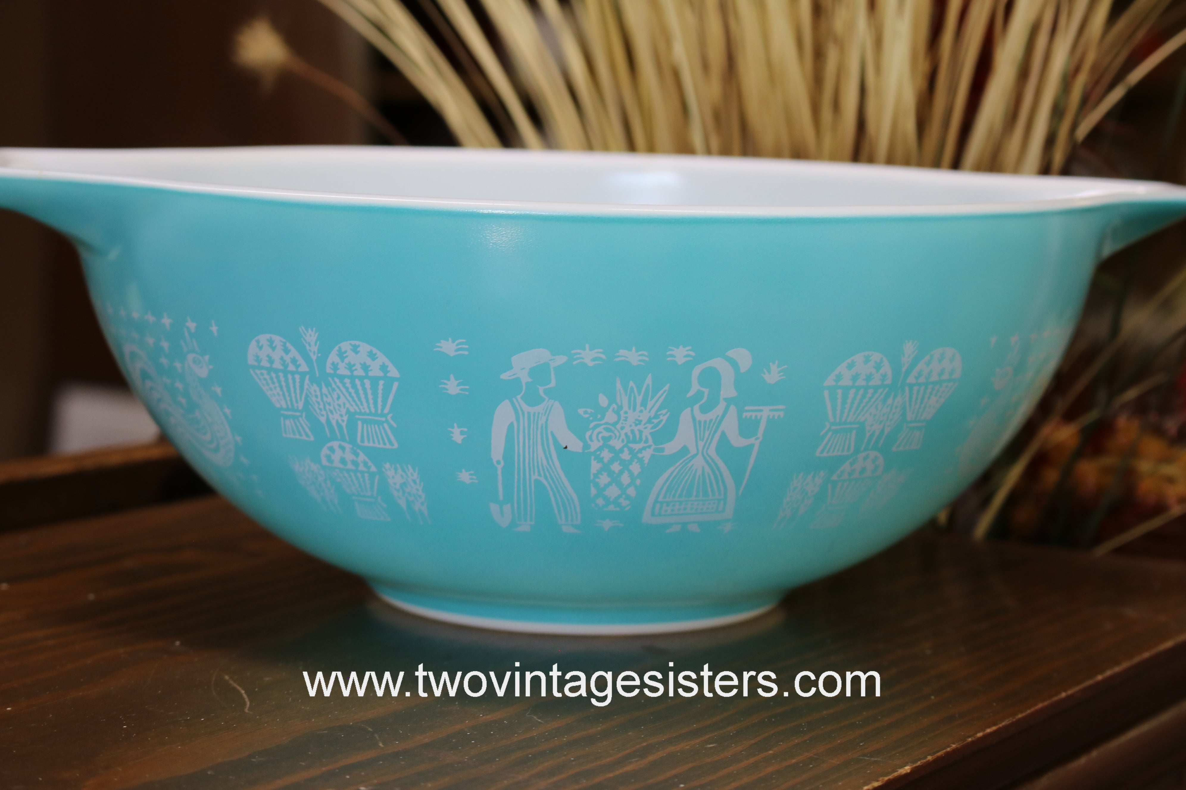 PYREX sold TURQUOISE BUTTERPRINT