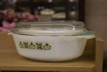 Load image into Gallery viewer, Vintage Anchor Hocking Fire King Meadow Green 1970s 1.5 qt Casserole Dish
